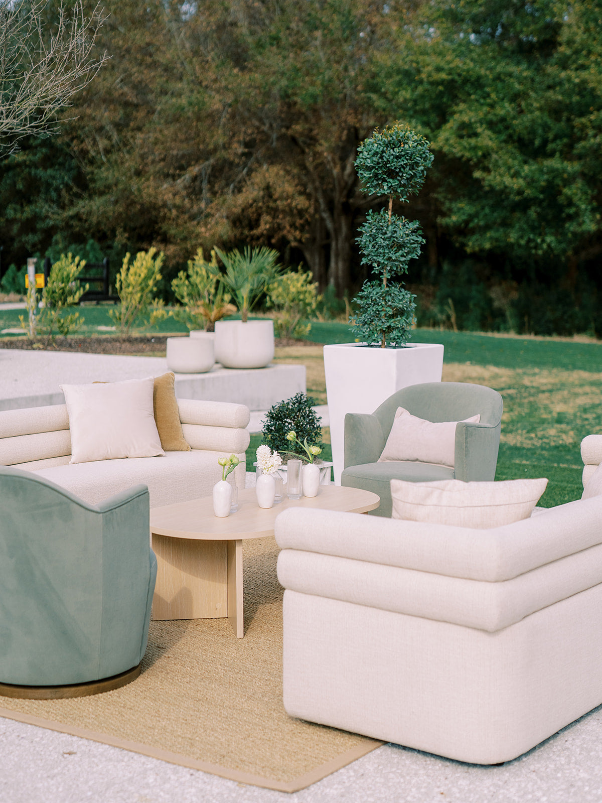 Wedding lounge design at Dunlin by Mayker