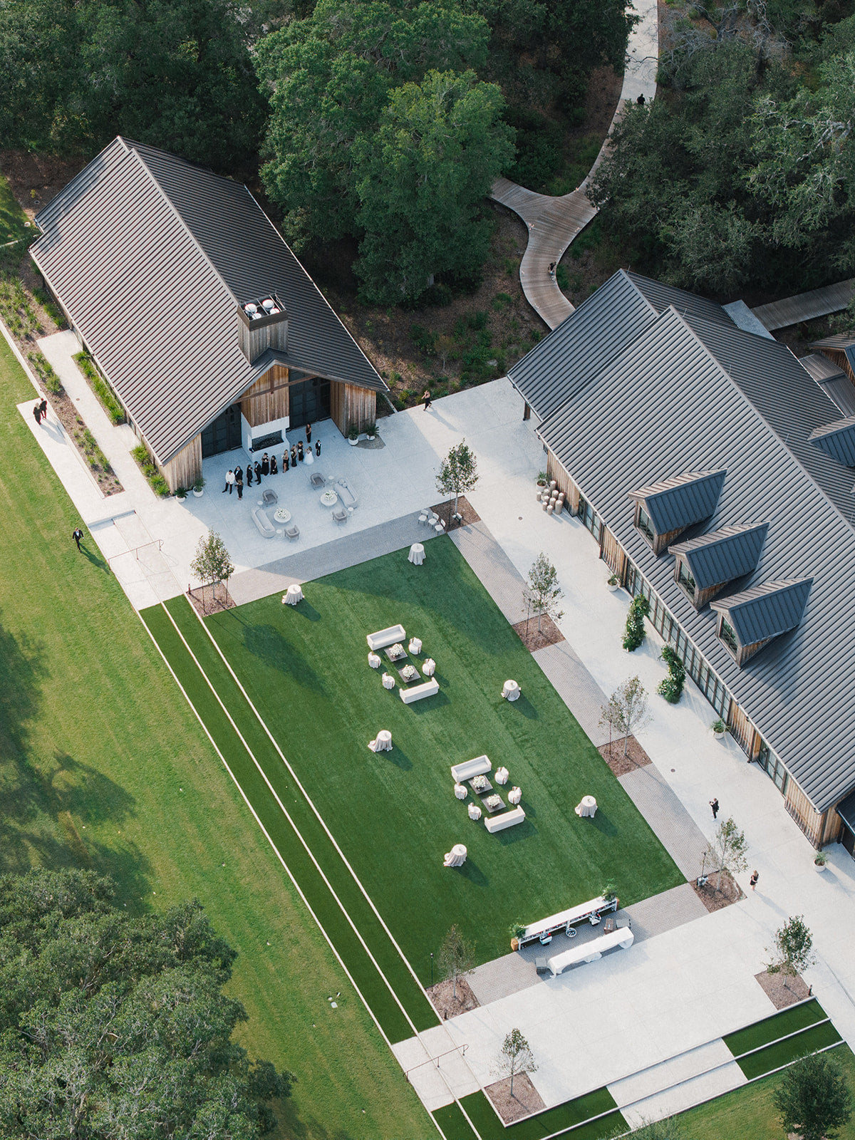 Organic Minimalism at The Dunlin