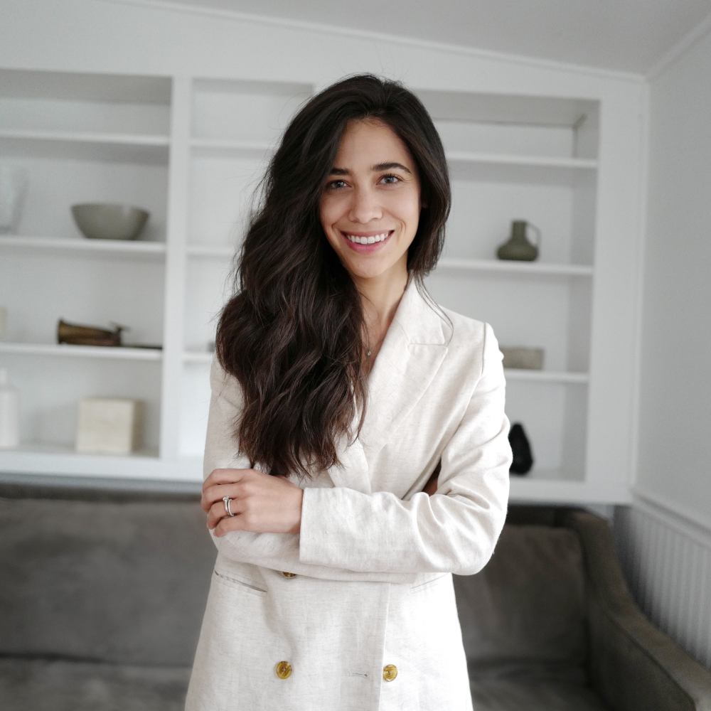 Dani Reeves About – Mayker Events