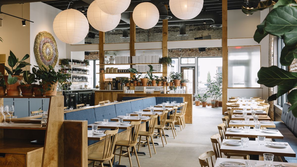 Nashville Travel Guide: Folk Restaurant
